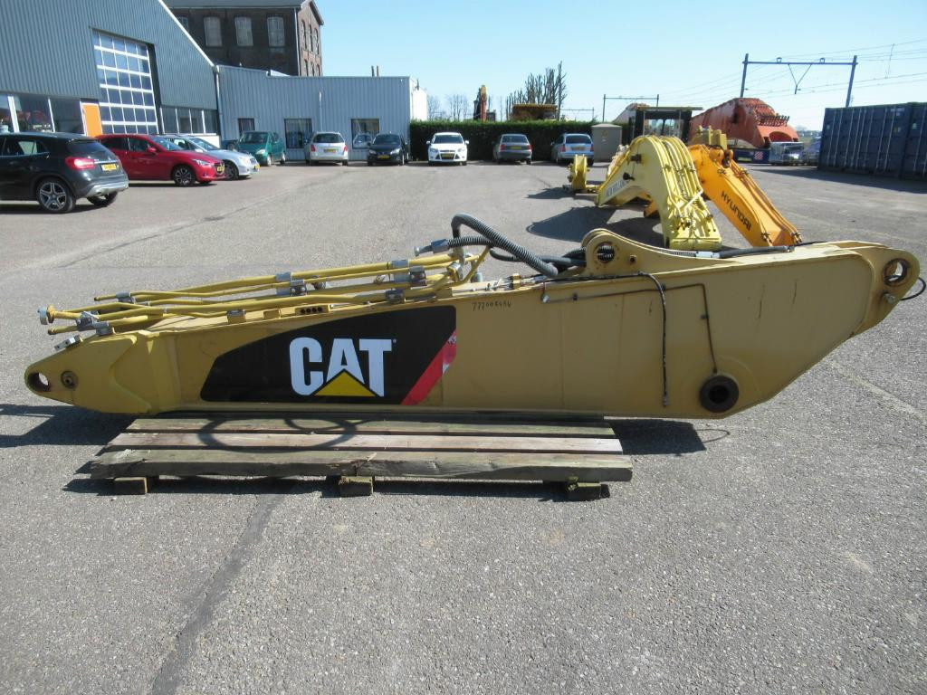 Caterpillar - 323DL